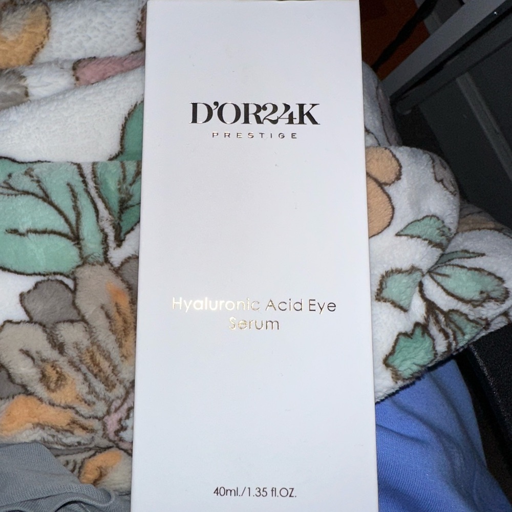 Prestige Hyaluronic Acid Eye Serum - White